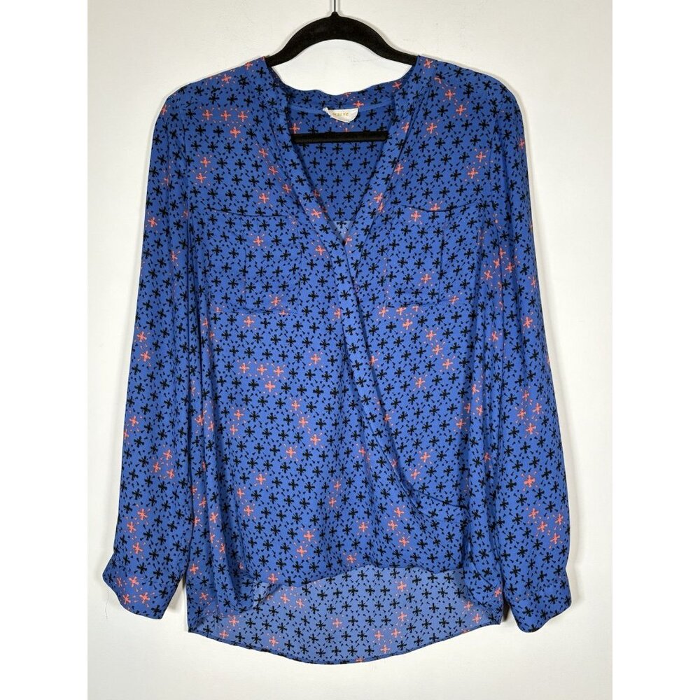 Maeve Blue Long-Sleeve Surplice Blouse with Black & Coral Star Print